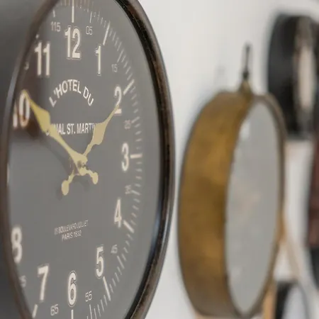 Sicily O'clock House